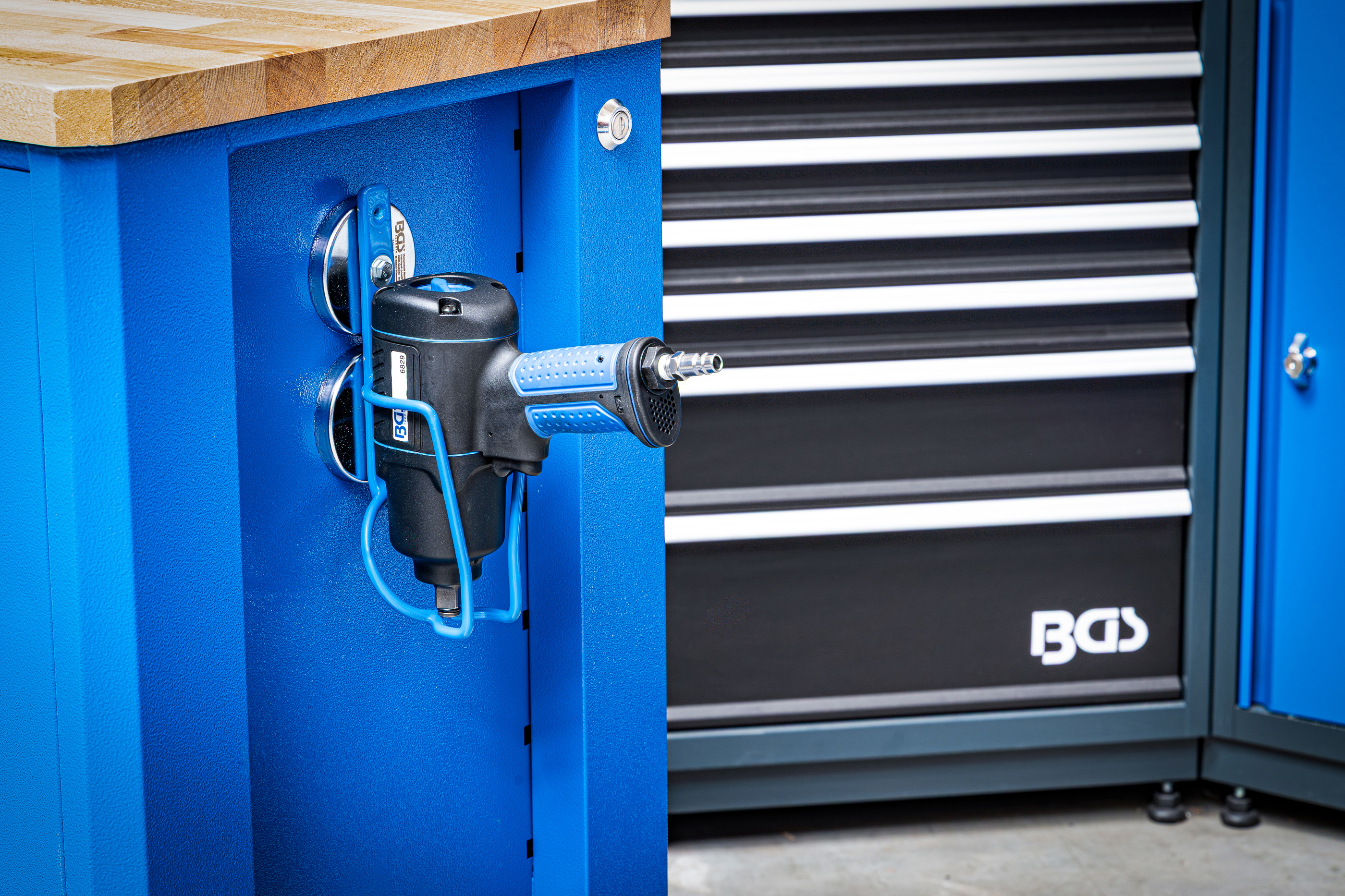 BGS Magnetischer Halter | für Druckluft-Schlagschrauber