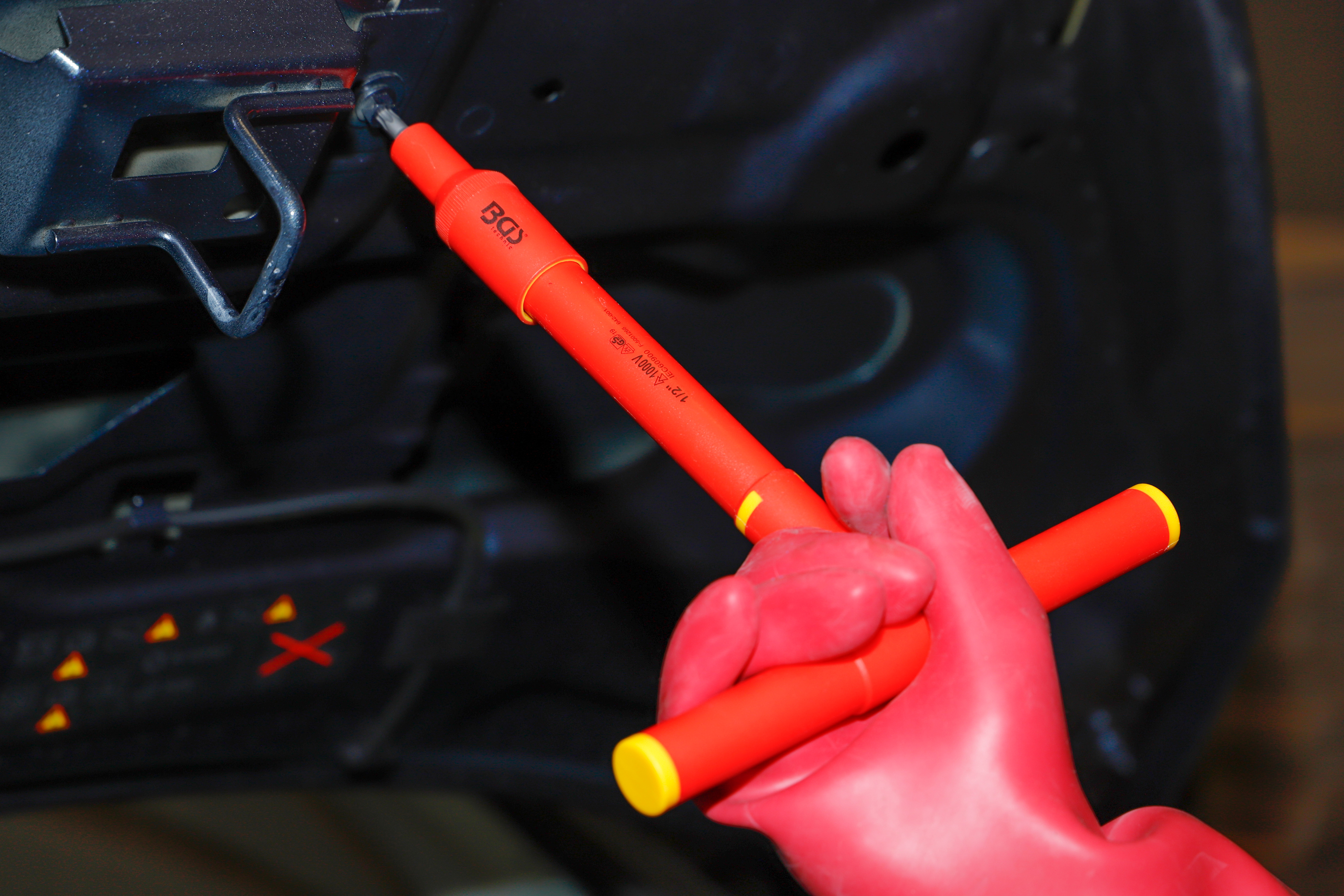 BGS VDE-Bit-Einsatz-Satz | Antrieb Innenvierkant 12,5 mm (1/2") | T-Profil (für Torx) T20 - T55 | 10-tlg.