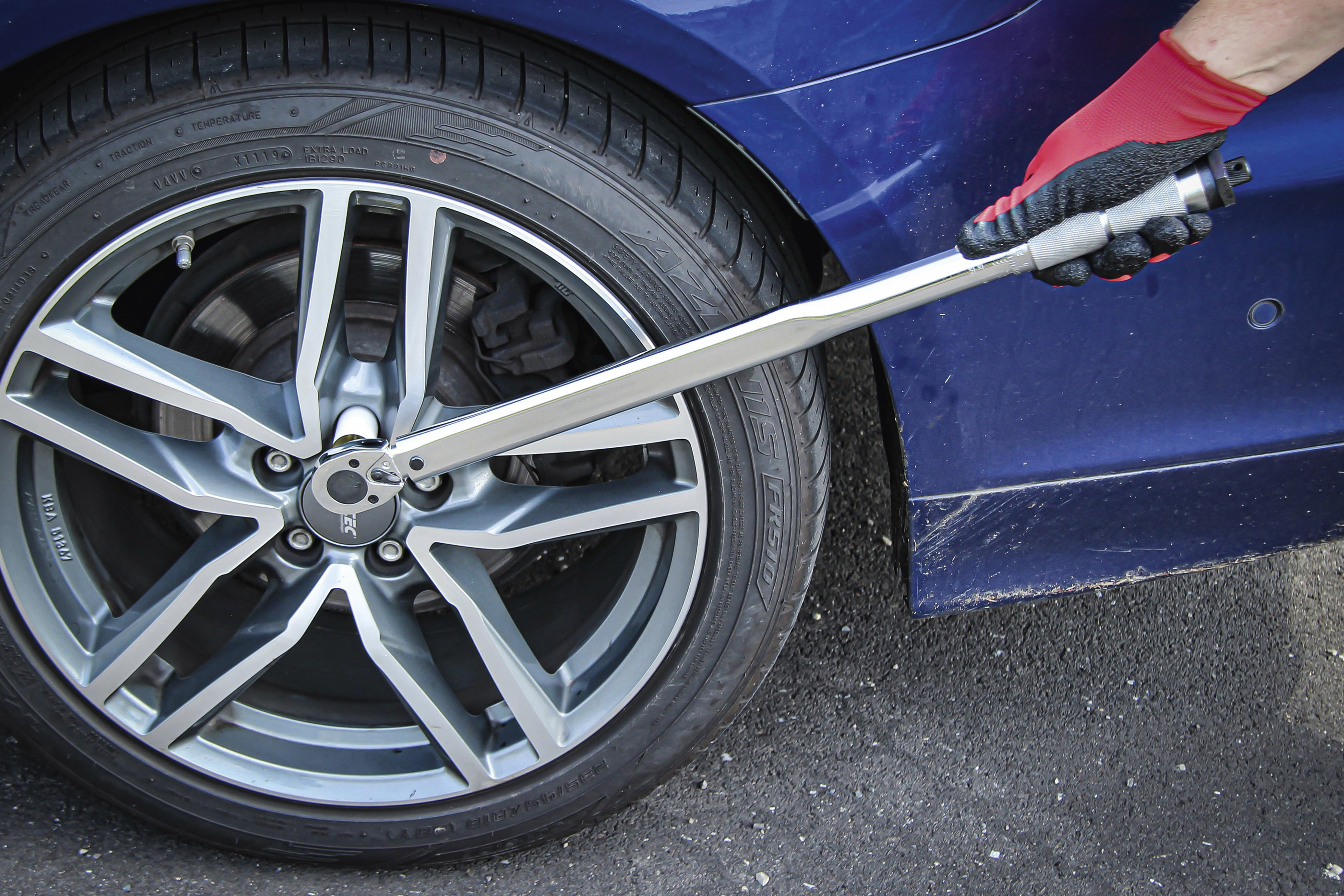 BGS Drehmomentschlüssel | Abtrieb Außenvierkant 12,5 mm (1/2") | 70 - 350 Nm