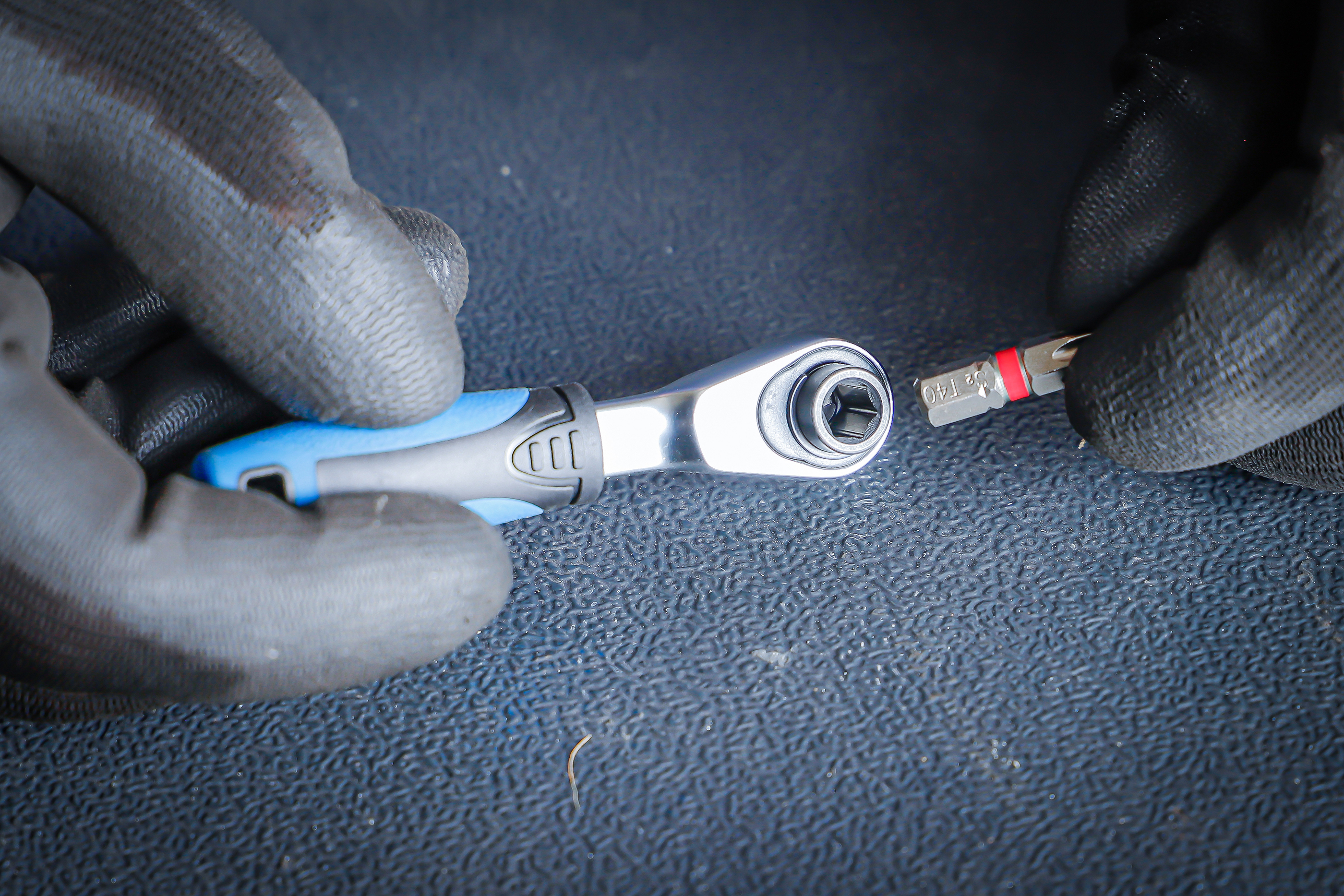 BGS Color-Bit-Satz | mit Bit-Knarre | Antrieb Außensechskant 6,3 mm (1/4") | 43-tlg.