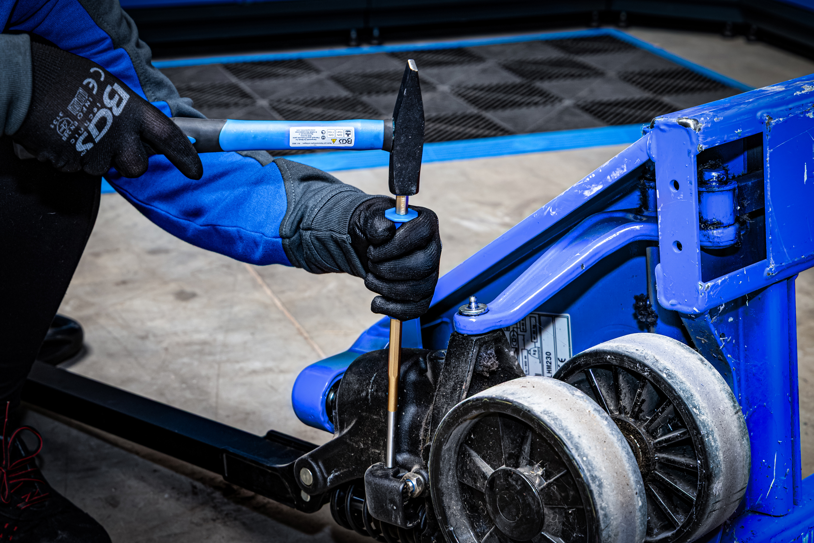 BGS Splintentreiber-/ Körner-/ Flachmeißel-Satz | mit Handschutz | 13-tlg.